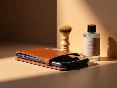 Latest company blog about Leather Phone Cases Fashion Trend or Overpriced Accessory