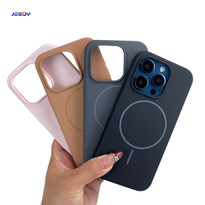 Giá tốt. Ốp điện thoại từ tính Chống sốc Mỏng Silicone lỏng cho IPhone 16 pro trực tuyến